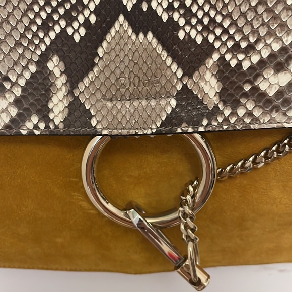 CHLOE FAYE SUEDE CALFSKINBAG TRIFOLD - Picture 3 of 7